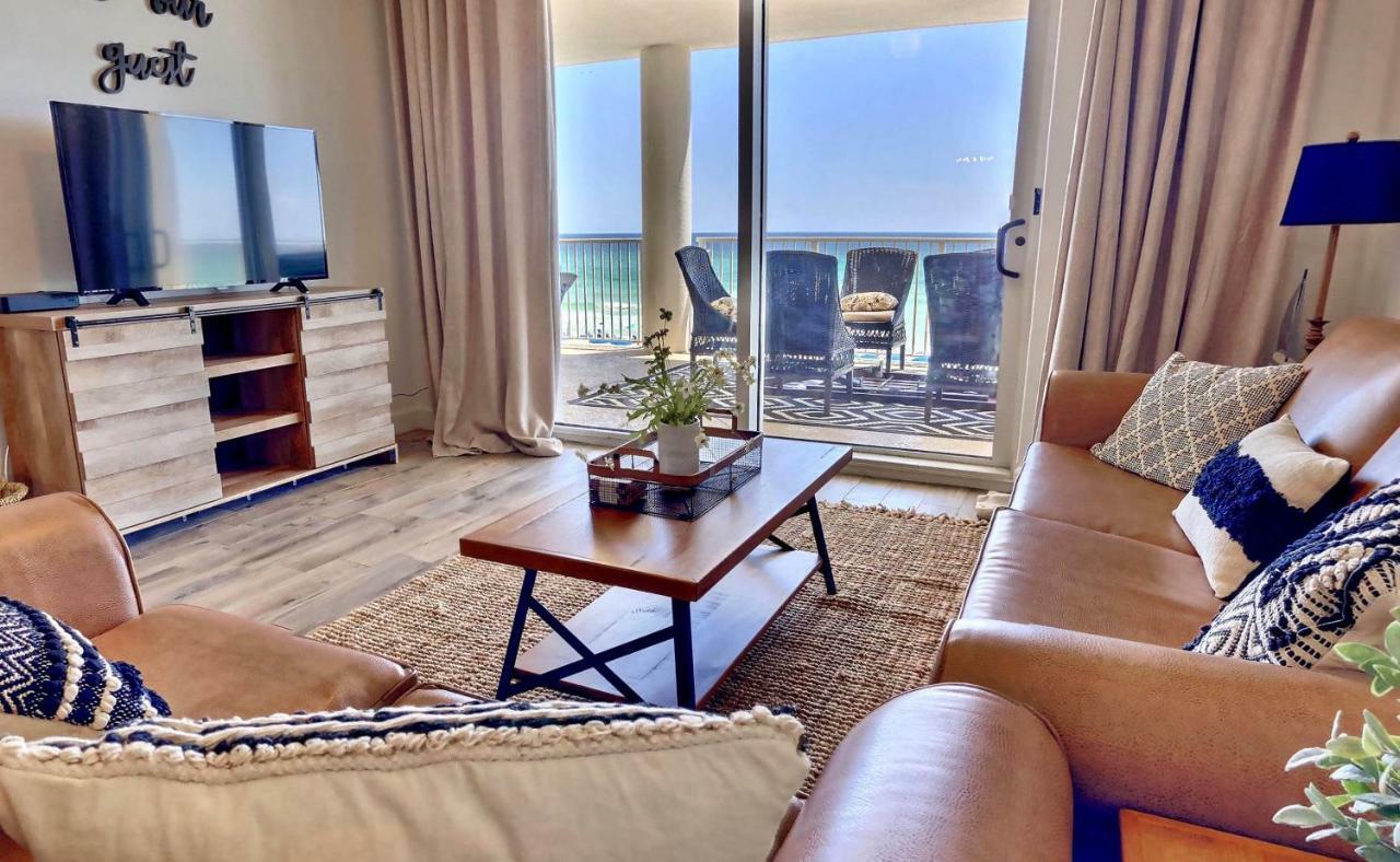 Barefoot Bliss - Beachfront Condo - Sleeps 12 Panama City Beach Exterior photo